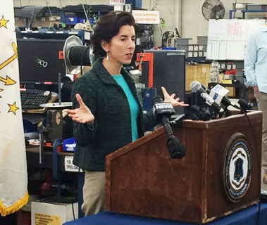 raimondo-comes-to-vibco-april-2015-lean-in-rhode-island--signing-2r